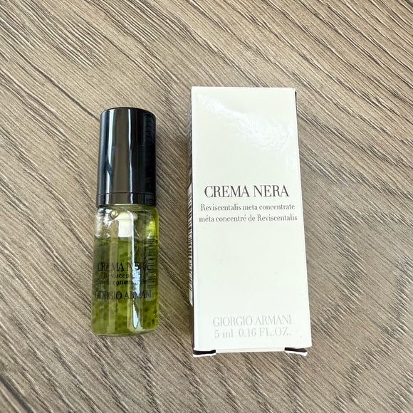 giorgio armani crema nera concentrate - Picture 1 of 1